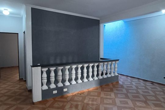 Corredor de casa à venda com 3 quartos, 200m² em Colinas da Anhanguera, Santana de Parnaíba