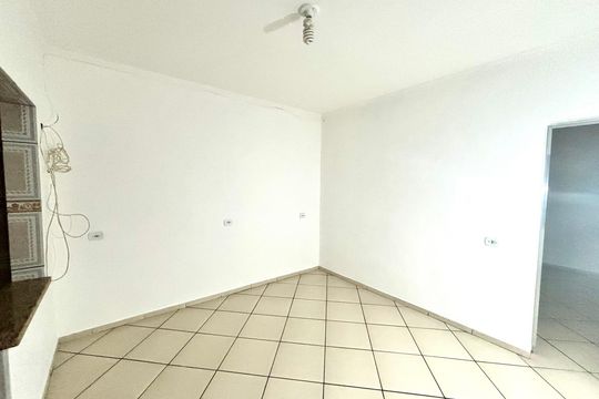 sala de casa para alugar com 1 quarto, 36m² em Lageado, Ferraz de Vasconcelos