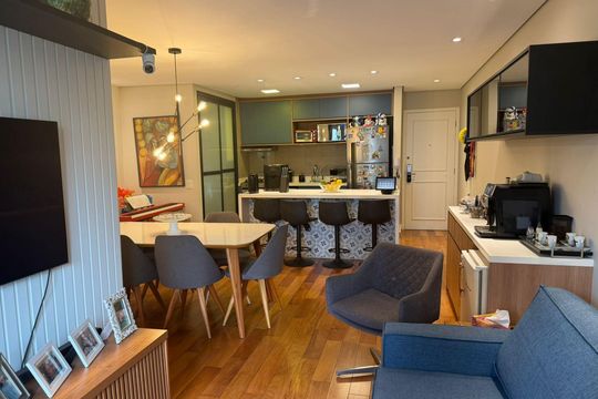 Sala de apartamento à venda com 3 quartos, 79m² em Vila Uberabinha, São Paulo