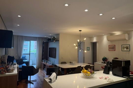 Sala de apartamento à venda com 3 quartos, 79m² em Vila Uberabinha, São Paulo