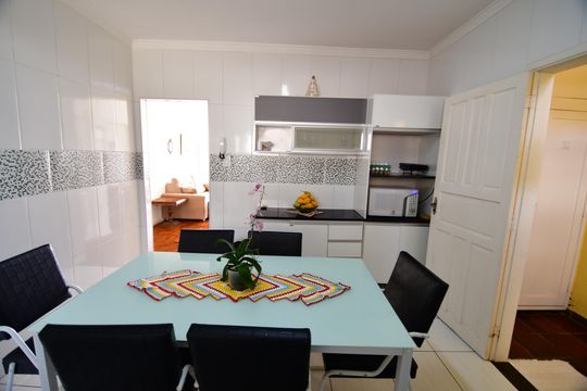 Cozinha de casa para alugar com 3 quartos, 194m² em Parque São Quirino, Campinas