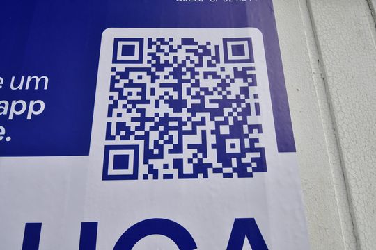 Placa de casa para alugar com 3 quartos, 194m² em Parque São Quirino, Campinas