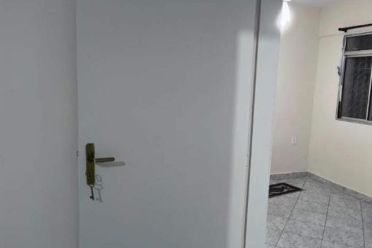 Quarto de casa de condomínio para alugar com 1 quarto, 65m² em Vila Tupi, Praia Grande