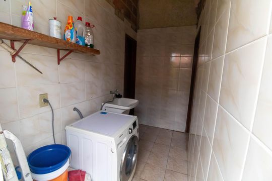 Área de Serviço de casa à venda com 3 quartos, 360m² em Maravista, Niterói