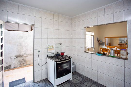 Cozinha de casa à venda com 3 quartos, 196m² em Jardim Abc, Diadema