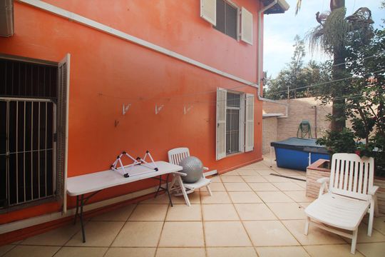 Casa à venda com 4 quartos, 271m² em Jardim Petropolis, São Paulo