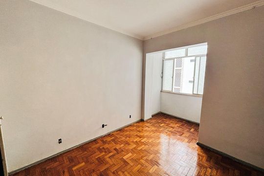 Apartamento à venda com 3 quartos, 98m² em Laranjeiras, Rio de Janeiro