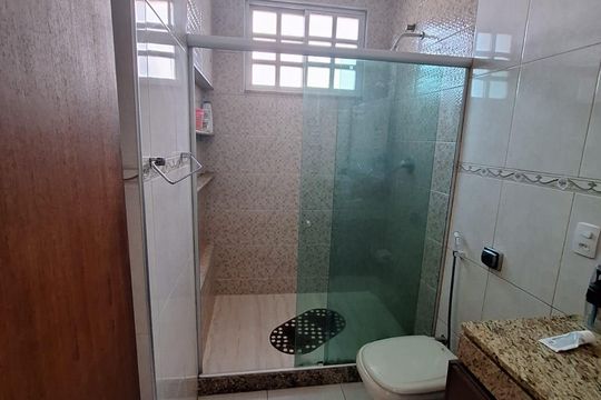 Banheiro de apartamento à venda com 2 quartos, 69m² em Imperial de São Cristóvão, Rio de Janeiro