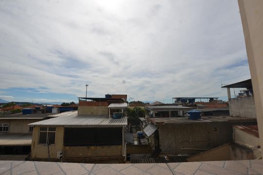 Vista da Cozinha de apartamento para alugar com 2 quartos, 65m² em Marechal Hermes, Rio de Janeiro