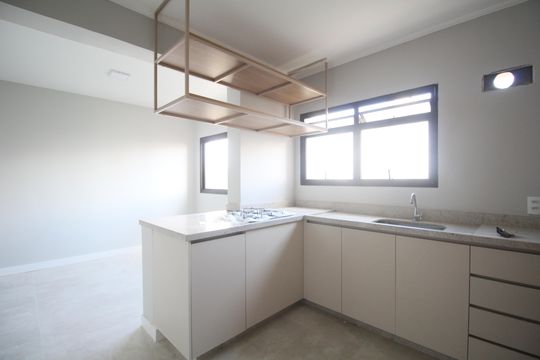 Cozinha - Armários de apartamento à venda com 3 quartos, 195m² em Jardim Monte Kemel, São Paulo