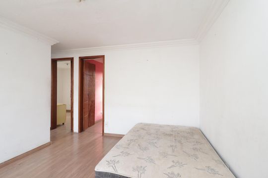 Sala de apartamento à venda com 2 quartos, 48m² em Conjunto Residencial José Bonifácio, São Paulo