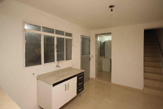 Cozinha de casa para alugar com 2 quartos, 180m² em Sapopemba, São Paulo