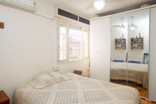Quarto 2 de apartamento para alugar com 3 quartos, 280m² em Santana, Porto Alegre