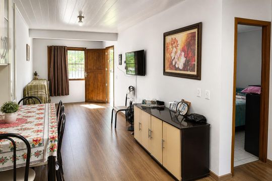 Casa para alugar com 2 quartos, 48m² em Moradas do Bosque, Cachoeirinha