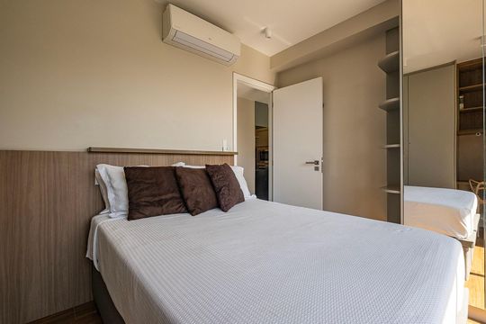 Quarto 1 de apartamento para alugar com 2 quartos, 48m² em Cerqueira César, São Paulo