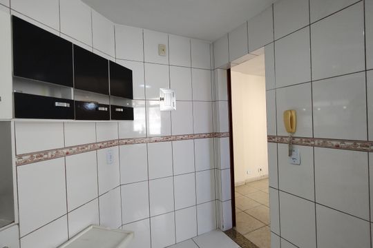 Cozinha - Armários de apartamento para alugar com 2 quartos, 50m² em Camorim, Rio de Janeiro