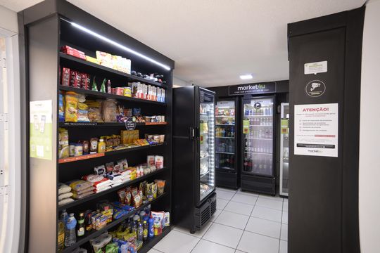 Mini Mercado de apartamento para alugar com 1 quarto, 35m² em Liberdade, São Paulo
