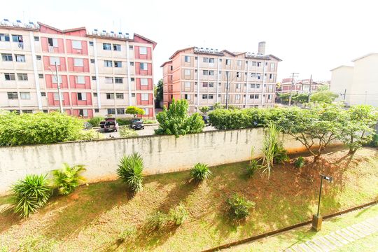 Vista do Quarto 2 de apartamento à venda com 2 quartos, 47m² em Jardim Redil, São Paulo