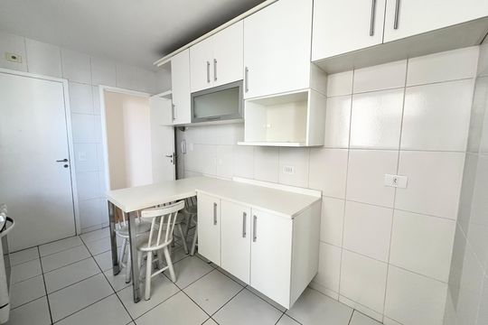 Cozinha de apartamento à venda com 3 quartos, 82m² em Água Fria, São Paulo