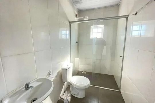 Banheiro de apartamento para alugar com 2 quartos, 140m² em Vale do Sol, Cachoeirinha