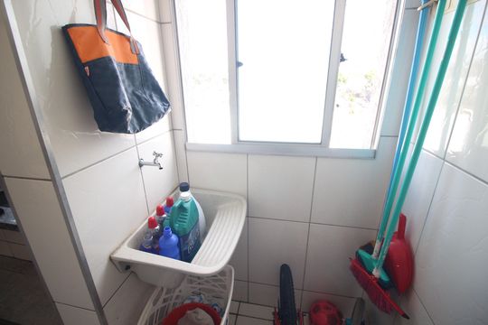Área de Serviço de apartamento à venda com 2 quartos, 60m² em Novo Riacho, Contagem