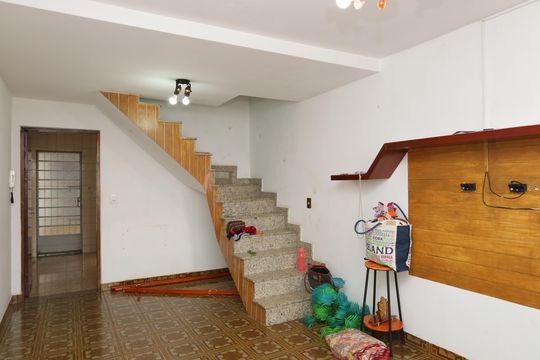 Casa à venda com 2 quartos, 200m² em Vila Campanela, São Paulo