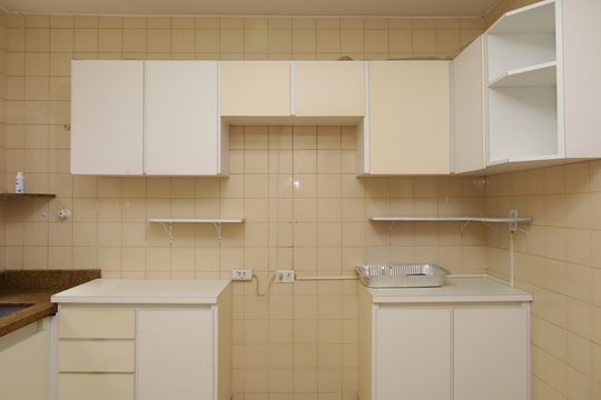 Cozinha de casa à venda com 2 quartos, 200m² em Vila Campanela, São Paulo