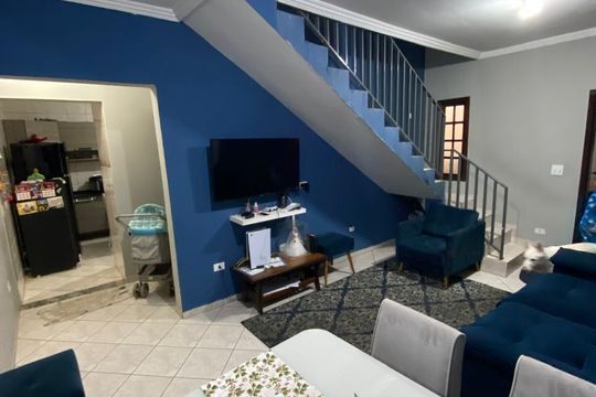 SALA de casa à venda com 3 quartos, 96m² em Km 18, Osasco