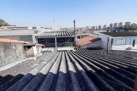 Vista do Quarto 2 de casa para alugar com 2 quartos, 60m² em Metalúrgicos, Osasco