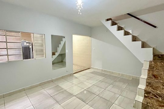 Casa para alugar com 1 quarto, 60m² em Parque Continental I, Guarulhos