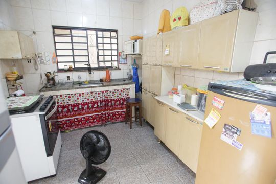 Cozinha de casa à venda com 2 quartos, 380m² em Taquara, Rio de Janeiro