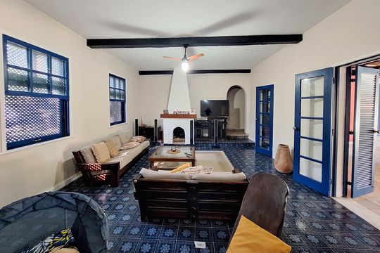 Sala de casa à venda com 3 quartos, 150m² em Engenho do Mato, Niterói