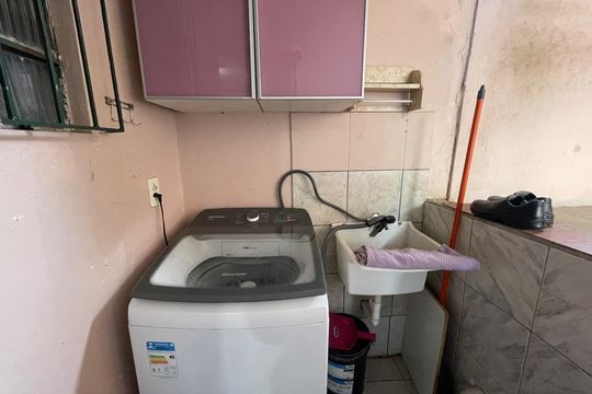 Área de serviço de casa à venda com 4 quartos, 80m² em Vila Nova, Novo Hamburgo