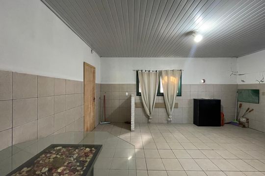 Banheiro social de casa à venda com 4 quartos, 80m² em Vila Nova, Novo Hamburgo