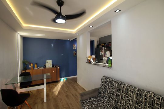 Sala de apartamento à venda com 2 quartos, 50m² em Irajá, Rio de Janeiro