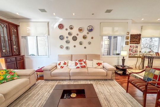 Sala de casa à venda com 3 quartos, 366m² em Sumaré, São Paulo