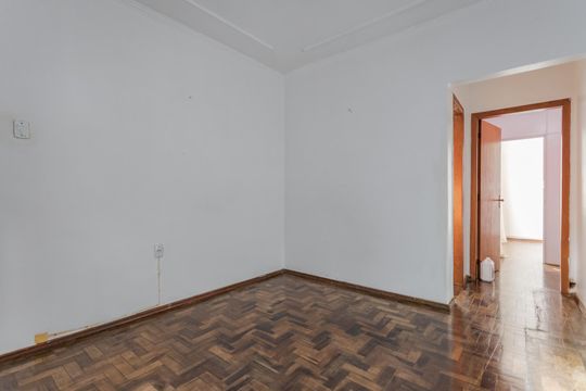 Sala de apartamento à venda com 1 quarto, 46m² em Passo D’areia, Porto Alegre
