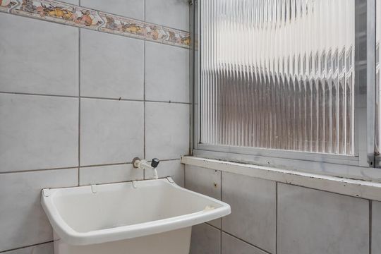  Área de Serviço de apartamento à venda com 1 quarto, 46m² em Passo D’areia, Porto Alegre