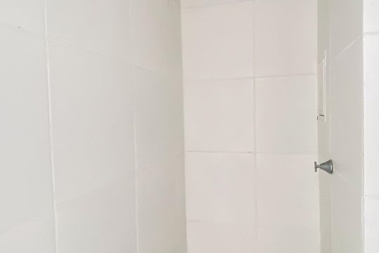 Banheiro de apartamento à venda com 2 quartos, 34m² em Vila Silvia, São Paulo