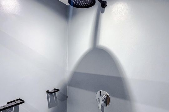 Banheiro de kitnet/studio para alugar com 1 quarto, 25m² em Vila Mariana, São Paulo