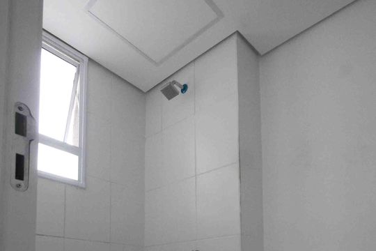 Banheiro de apartamento à venda com 2 quartos, 47m² em Cidade São Mateus, São Paulo
