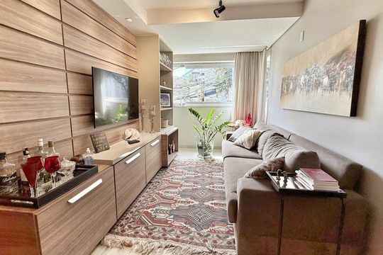 Apartamento à venda com 3 quartos, 197m² em Nova Suíça, Belo Horizonte