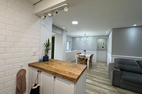 Cozinha de apartamento à venda com 2 quartos, 72m² em Bela Vista, Osasco