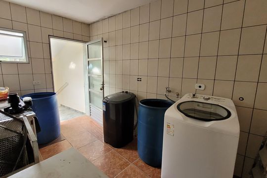 Cozinha de casa para alugar com 8 quartos, 315m² em Parque Recanto Monica, Itaquaquecetuba