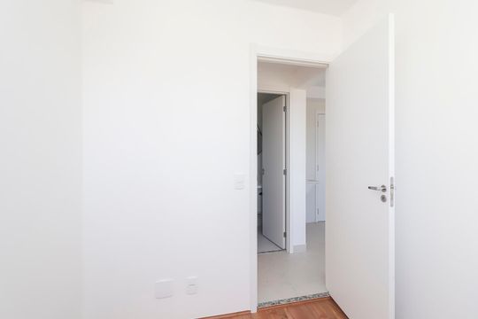 Quarto 2 de apartamento à venda com 2 quartos, 33m² em Fazenda Aricanduva, São Paulo