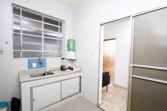 Cozinha de casa para alugar com 3 quartos, 410m² em Coração Eucarístico, Belo Horizonte