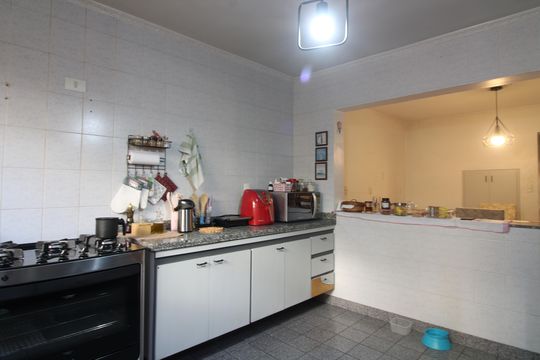 Cozinha de casa à venda com 2 quartos, 120m² em Vila Ponte Rasa, São Paulo