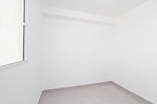 Quarto 2 de apartamento à venda com 2 quartos, 42m² em Guaianases, São Paulo