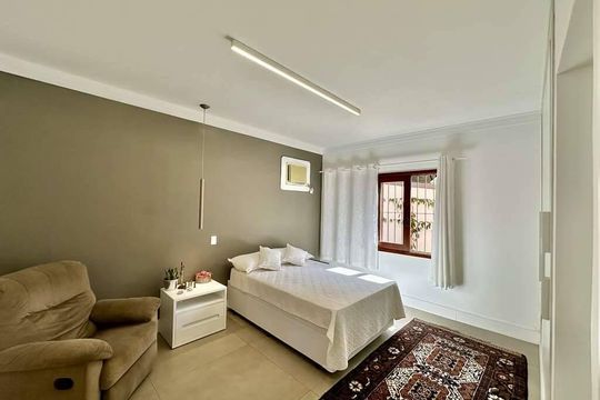 Quarto de casa à venda com 4 quartos, 216m² em Lapa, São Paulo