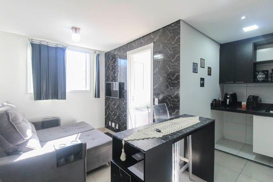 Apartamento para alugar com 2 quartos, 37m² em Cidade São Mateus, São Paulo